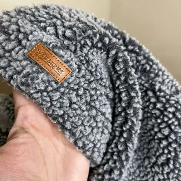 Wanakome Sherpa Vest Womens Medium Heather Gray Wool Asymmetrical Zip Hooded - Picture 10 of 10